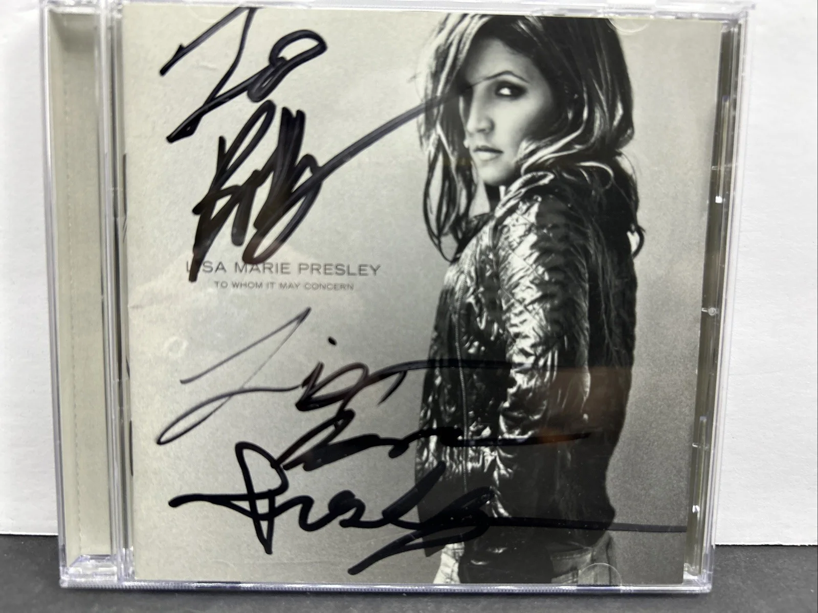 SIGNED LISA MARIE PRESLEY TO WHOM IT MAY CONCERN CD 3003 CAPITOL RECORDS, изображение 2
