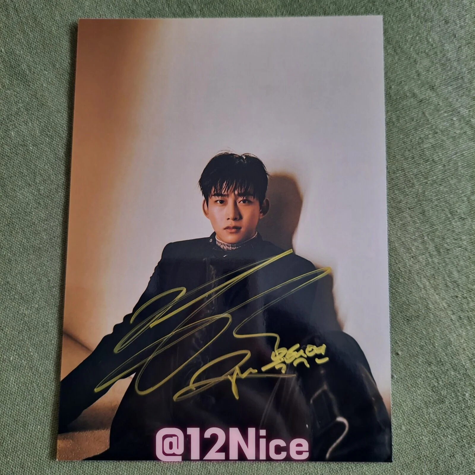Ok TaecYeon Autographed Signed Photo Picture Star K-POP GIFTS 4*6 2022, изображение 4