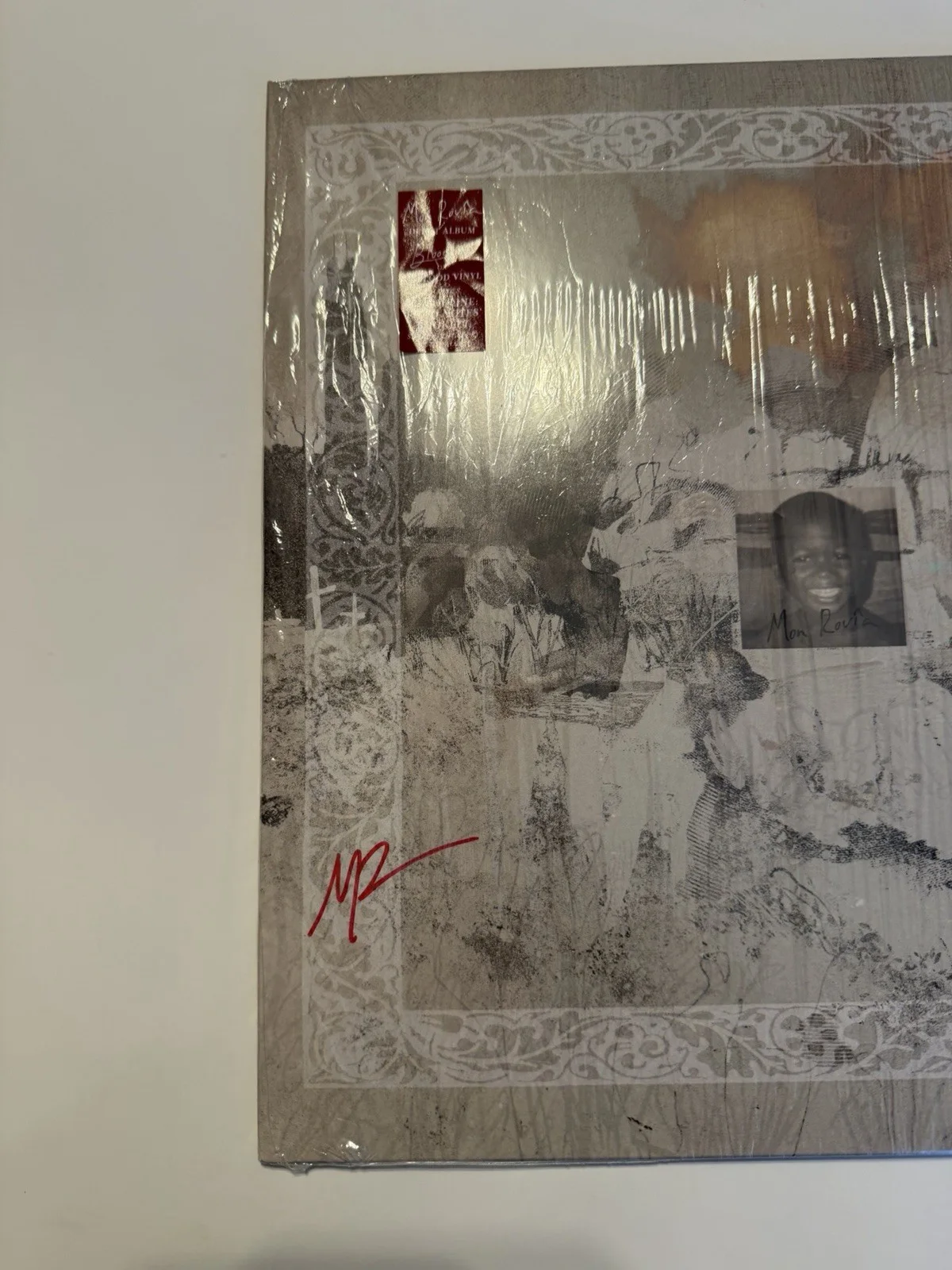 Signed Sold Out Mon Rovia Bloodlines Vinyl LP Autographed, изображение 3