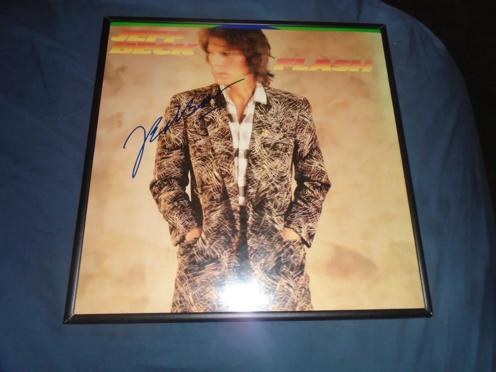 Jeff Beck — JEFF BECK SIGNED AUTOGRAPH ALBUM VINYL RECORD - FLASH, image 2