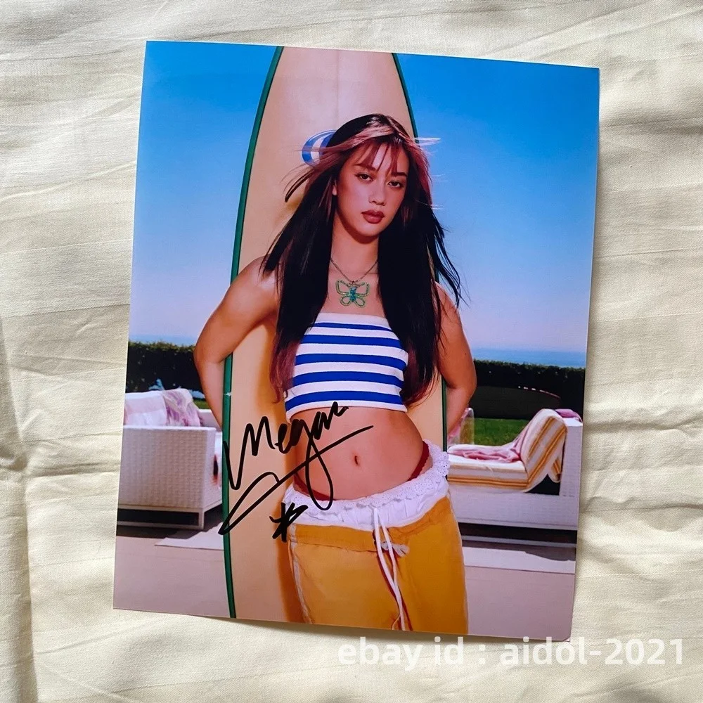 KATSEYE MEGAN Autographed Signed Photo POP GIFTS Collection 8*10 2026A, image 5