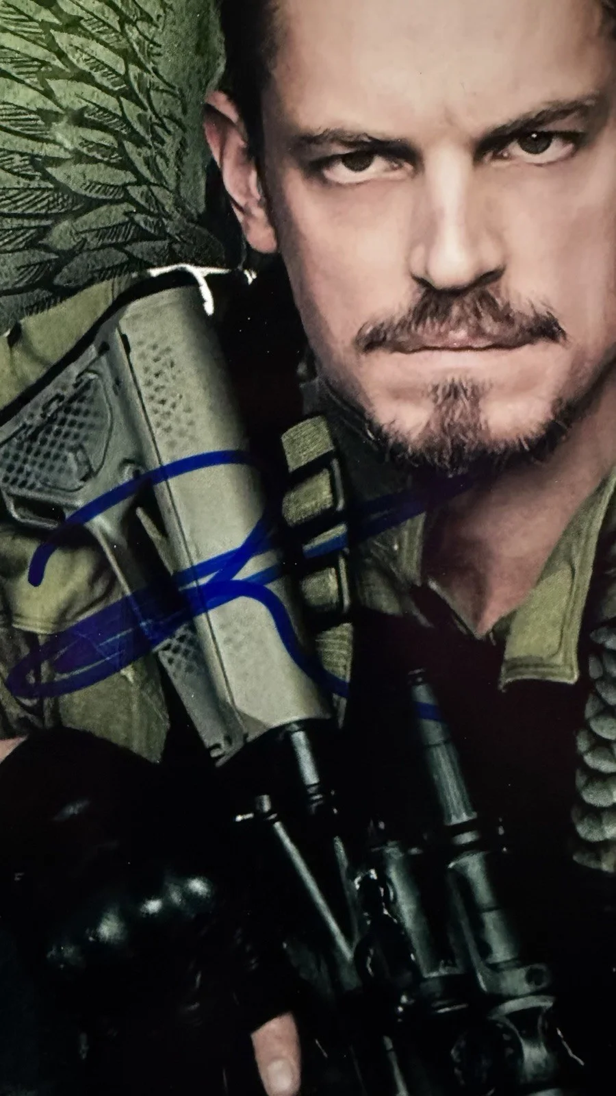 JOEL KINNAMAN — JOEL KINNAMAN SIGNED RICK FLAG SUICIDE SQUAD 8x10 Beckett COA Autograph, изображение 3