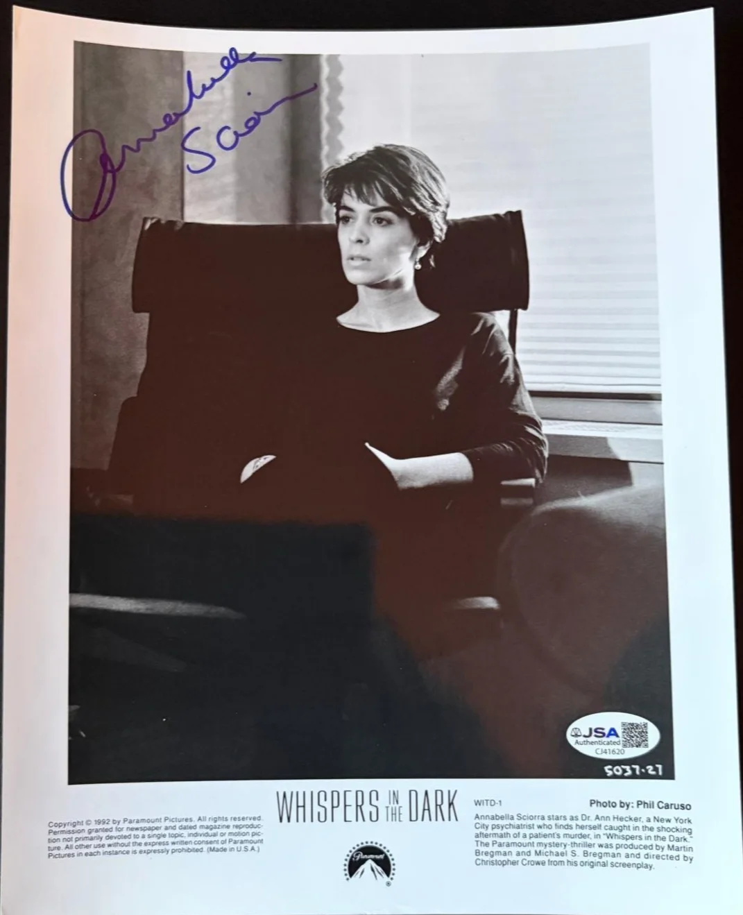 Annabella Sciorra — ANNABELLA SCIORRA SIGNED AUTOGRAPHED 8X10 PHOTO WHISPERS IN THE DARK JSA COA A