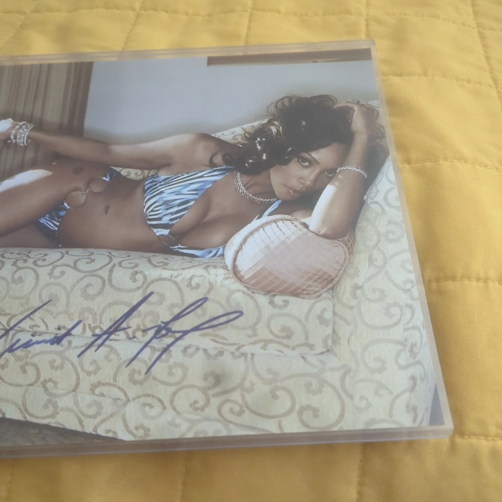 Vivica A. Fox — Vivica A. Fox Signed Autograph Photo 8x10 Letter of Authenticity, изображение 3