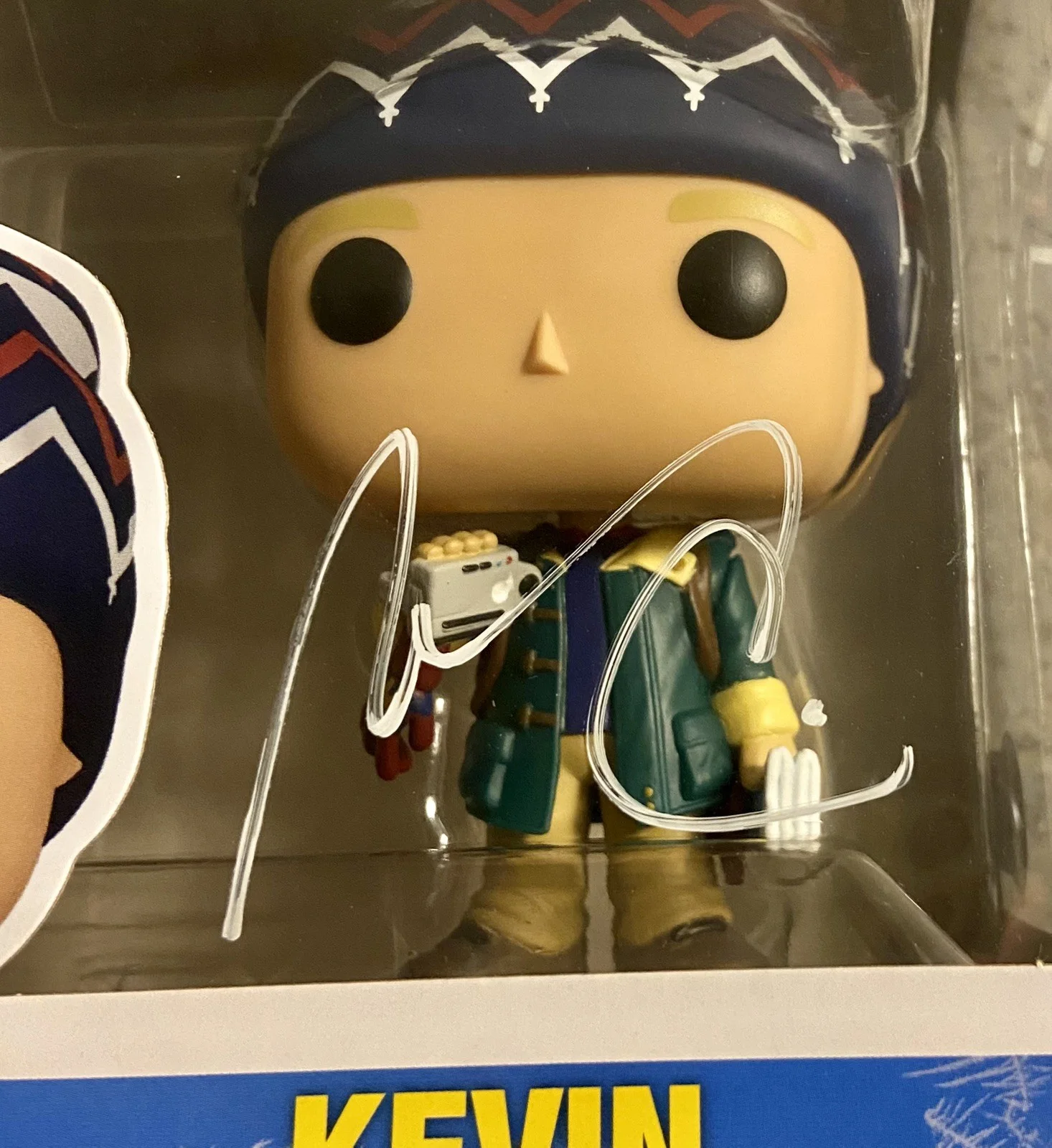 Macaulay Culkin — RARE! Macaulay Culkin SIGNED Home Alone 2 Kevin Funko Pop Figure 1918- BAS COA, image 2