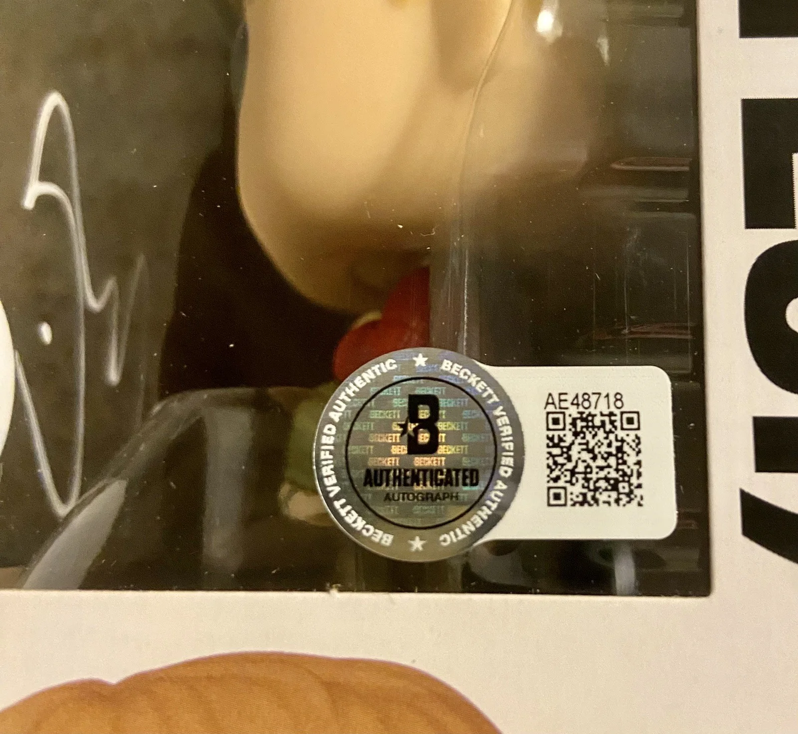 Macaulay Culkin — Macaulay Culkin SIGNED Home Alone Kevin YES! Exclusive Funko Pop 1272- BAS COA, изображение 4