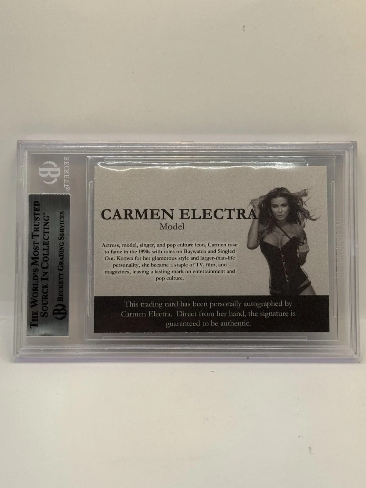 Carmen Electra Autographed Trading Card Beckett Authenticated, image 4