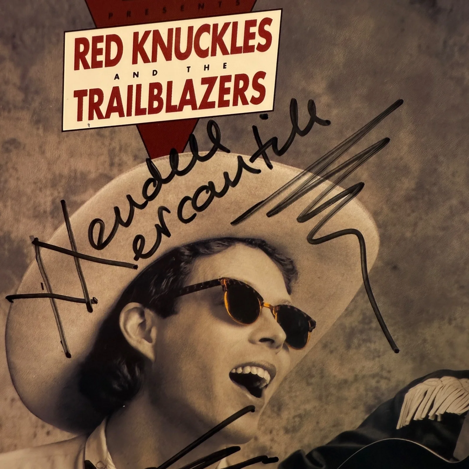 RED KNUCKLES & THE TRAILBLAZERS "Shades Of The Past" AUTOGRAPHED by all 4 member, изображение 4