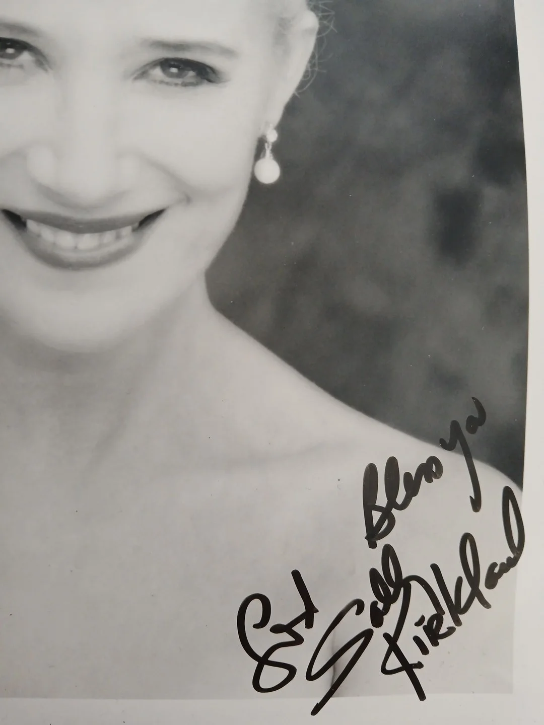 SALLY KIRKLAND hand signed 8x10 autographed photo, изображение 2