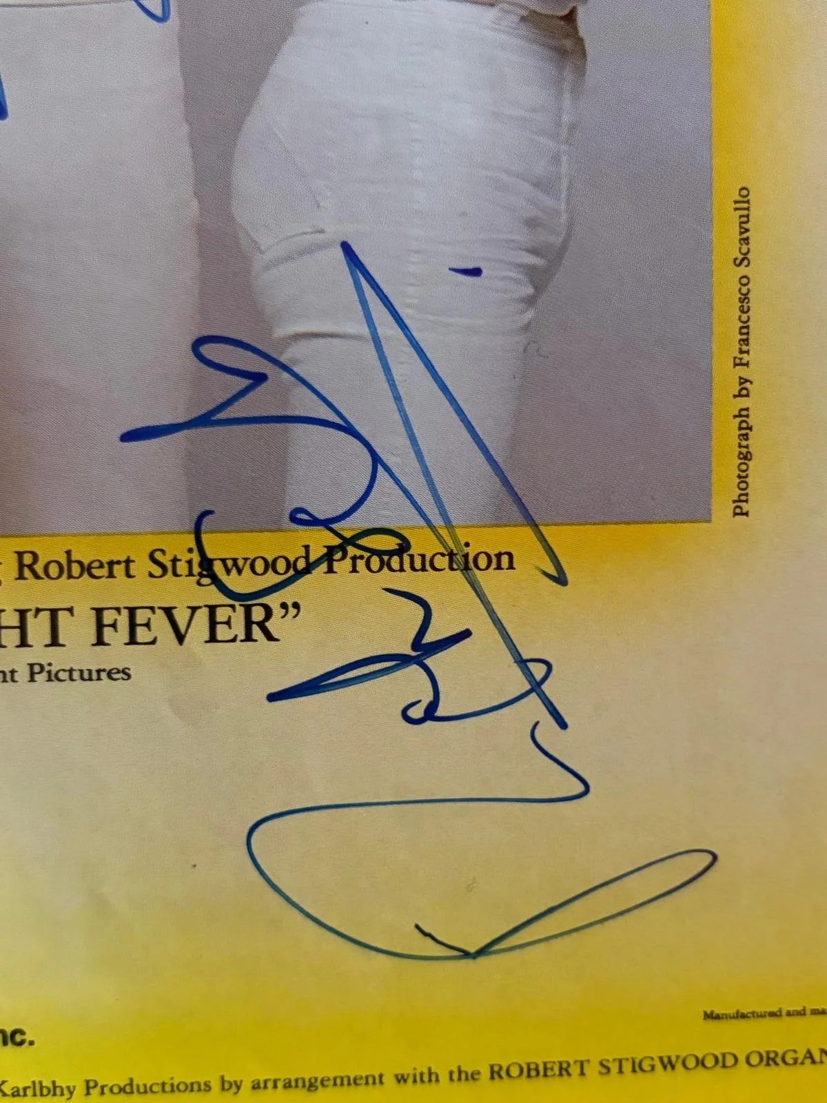 Barry Gibb, Robin Gibb — BARRY & ROBIN GIBB SIGNED 11X14 MAGAZINE PAGE HOW DEEP IS YOUR LOVE BEE GEES PSA, image 3