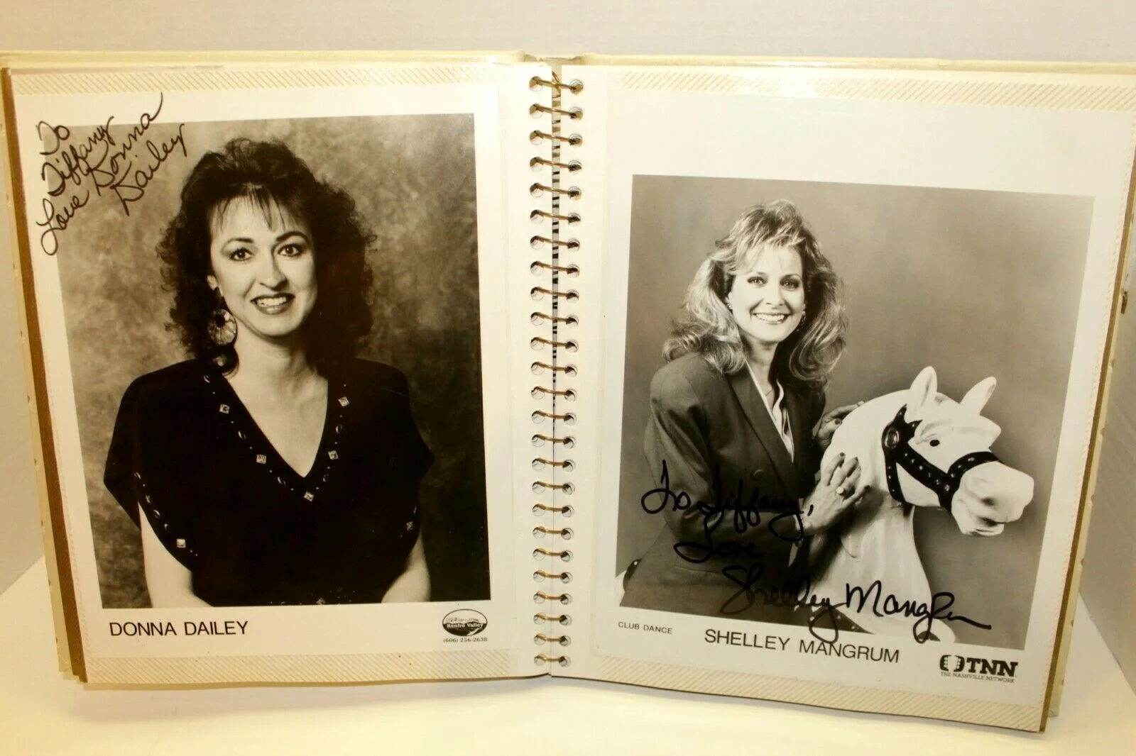 Vintage 1991 Country Music Fan Fair Signed Photos In Binder 15+ Robbins Dailey, изображение 5