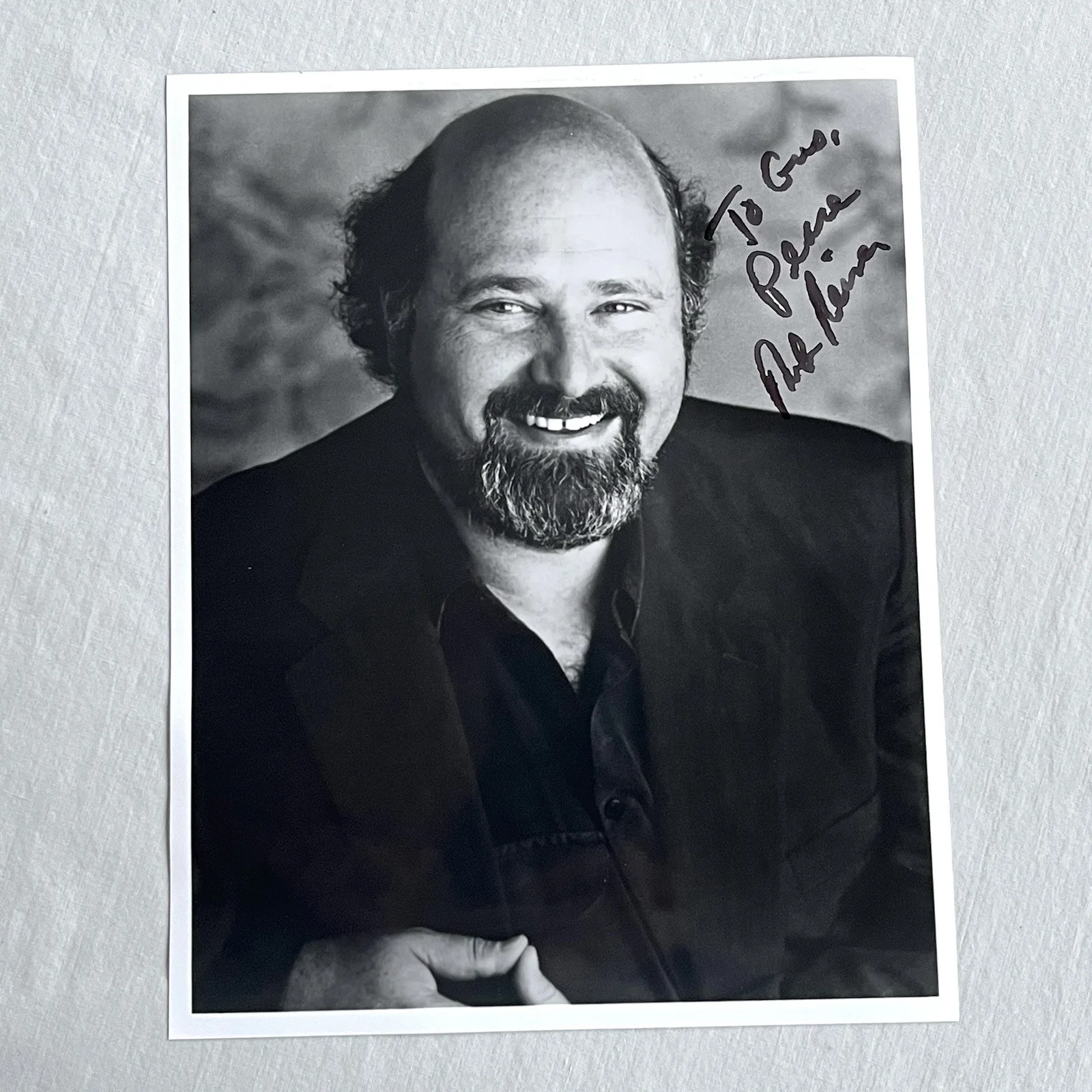 Rob Reiner — Rob Reiner Signed Autographed 8X10 Photo All in the Family Director