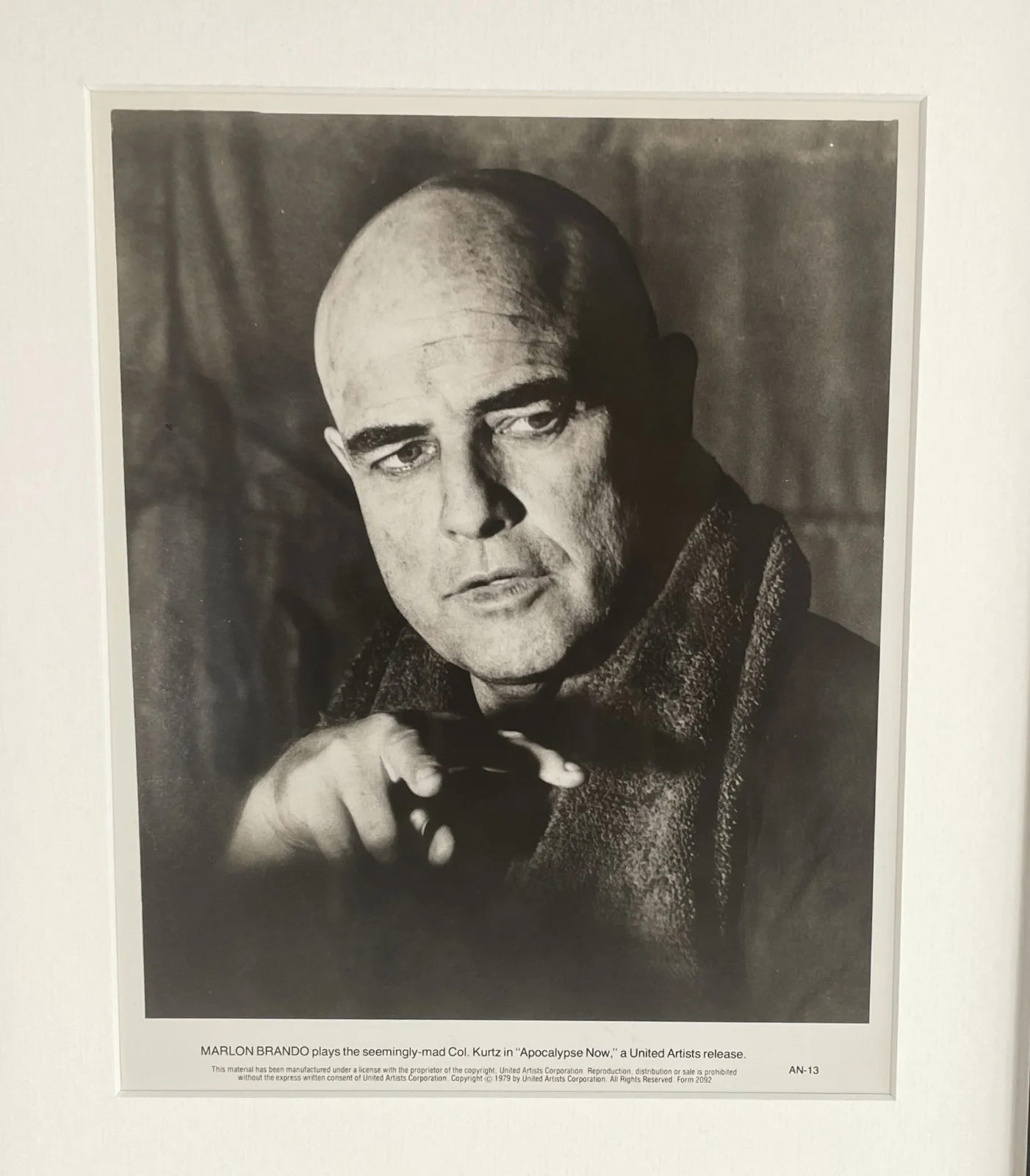 Apocalypse Now Marlon Brando Photo Framed Original B@W 8X10 Inch Press Still, изображение 2