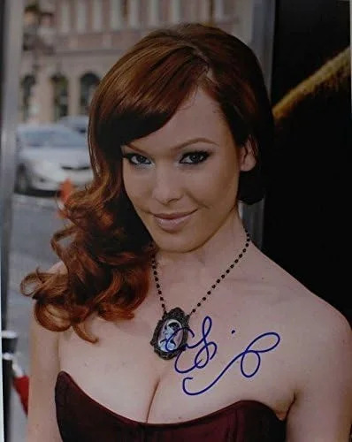 Erin Cummings — Erin Cummings Signed Autographed Color Glossy 11x14 Photo