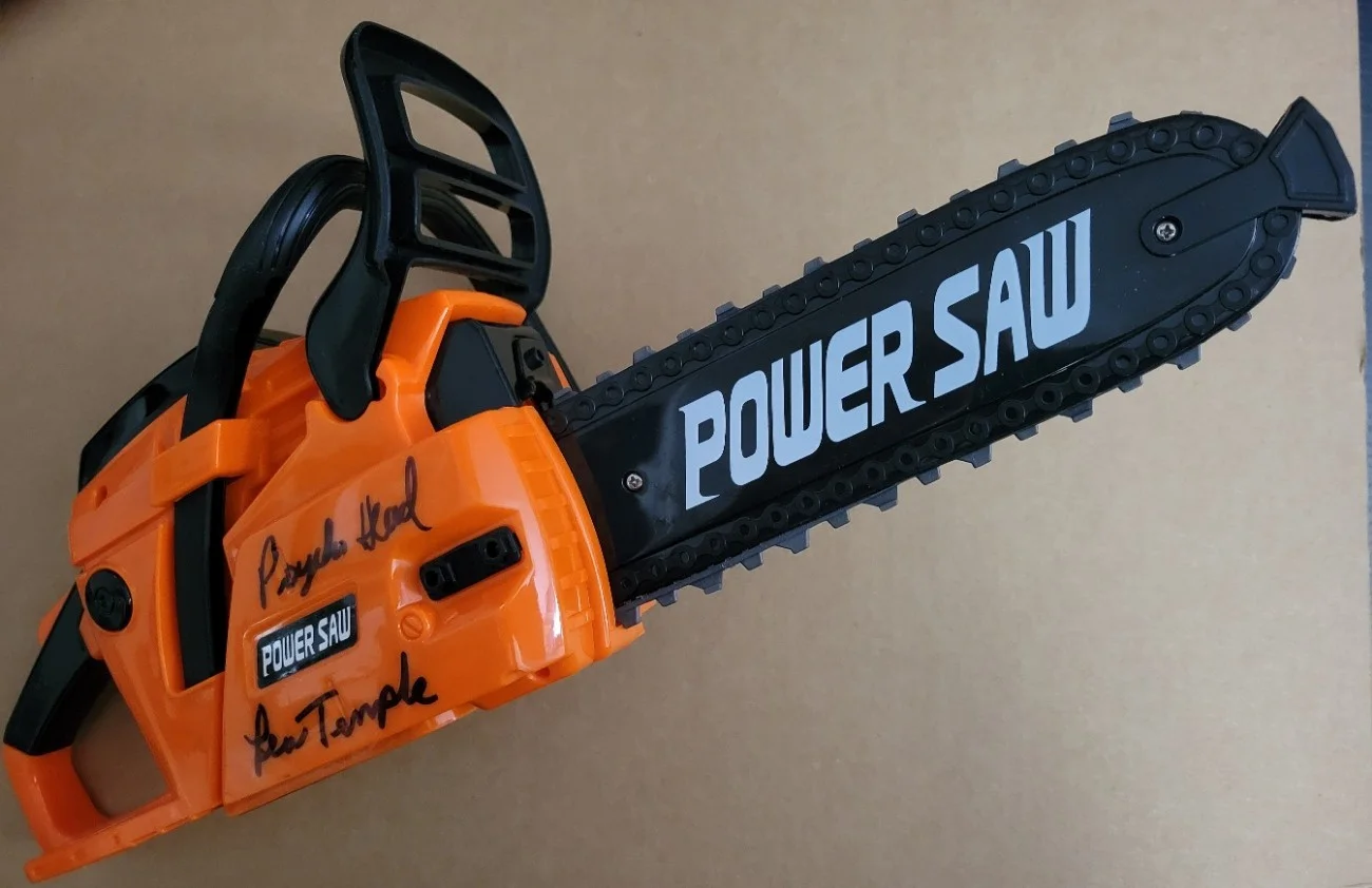 Lew Temple — Lew Temple signed 15 inch toy chainsaw Rob Zombie's 31 Psycho Head JSA