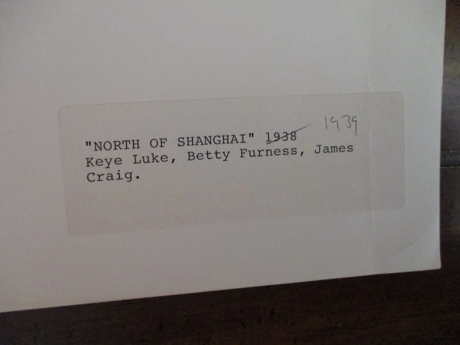 Keye Luke/Betty Furness/James Craig(NORTH OF SHANGHAI)1964 10x8 B&W Press Photo, изображение 5