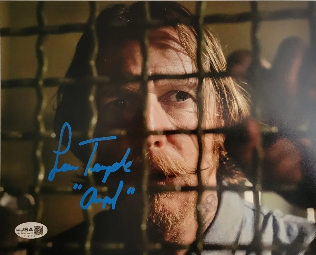 Lew Temple — Lew Temple signed 8x10 photo Axel The Walking Dead JSA coa