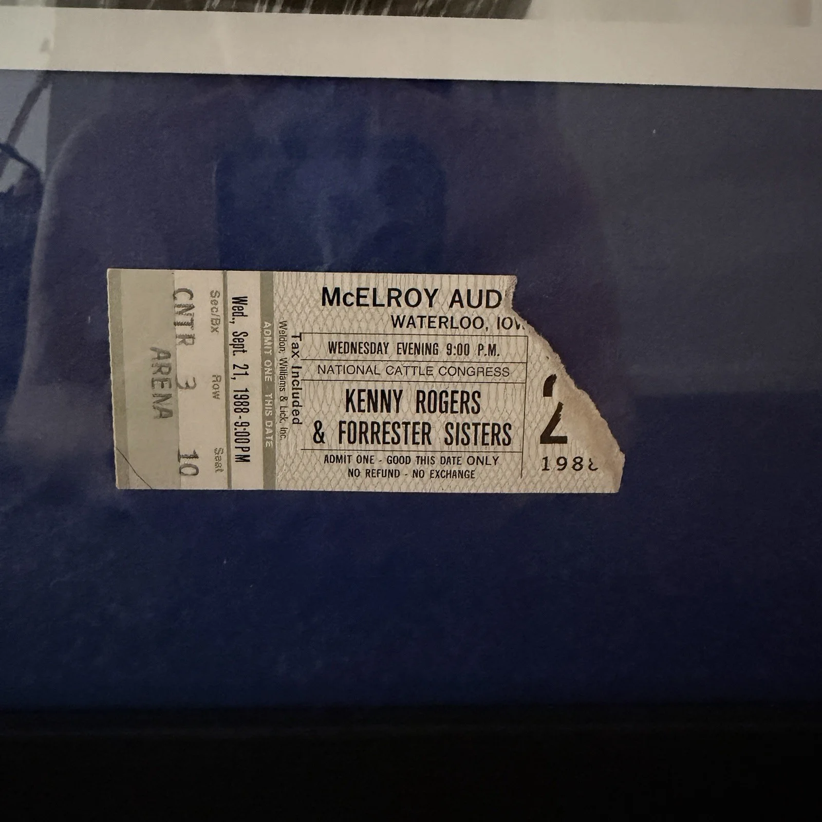 Kenny Rogers Signed 8x10 Framed Concert Display w/ 1988 Ticket +Photos Autograph, image 3