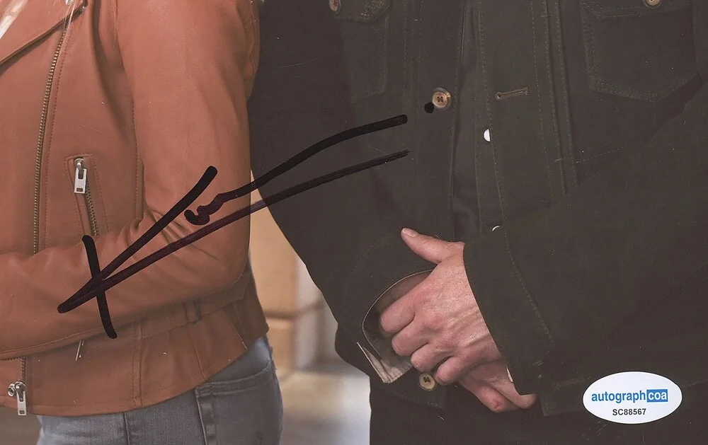 Katheryn Winnick — Katheryn Winnick signed "BIG SKY" 8x10 Photo PROOF b SEXY Jenson Ackles ACOA COA, image 4
