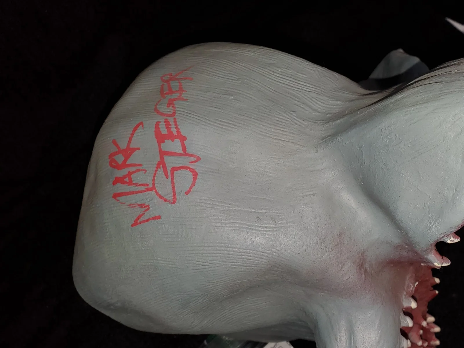 Mark Steger — Stranger Things Demogorgon full Face Mask JSA Signed Mark Steger, image 4