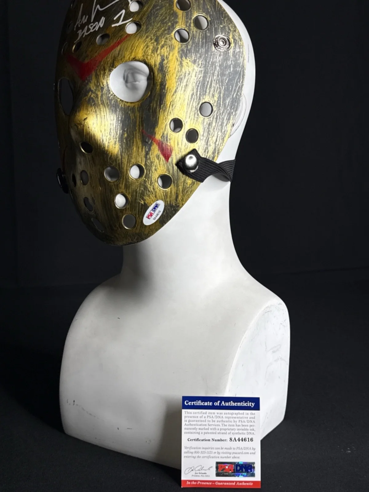 Ari Lehman — Ari Lehman Signed Friday The 13th Jason Gold Mask PSA 8A44616, image 2