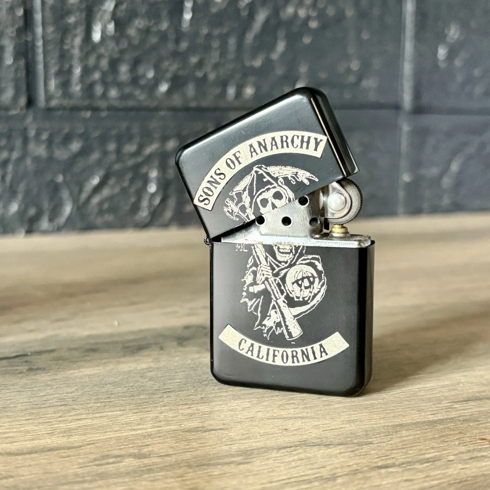 Sons of Anarchy Inspired Black Engraved Flip Lighter, image 3