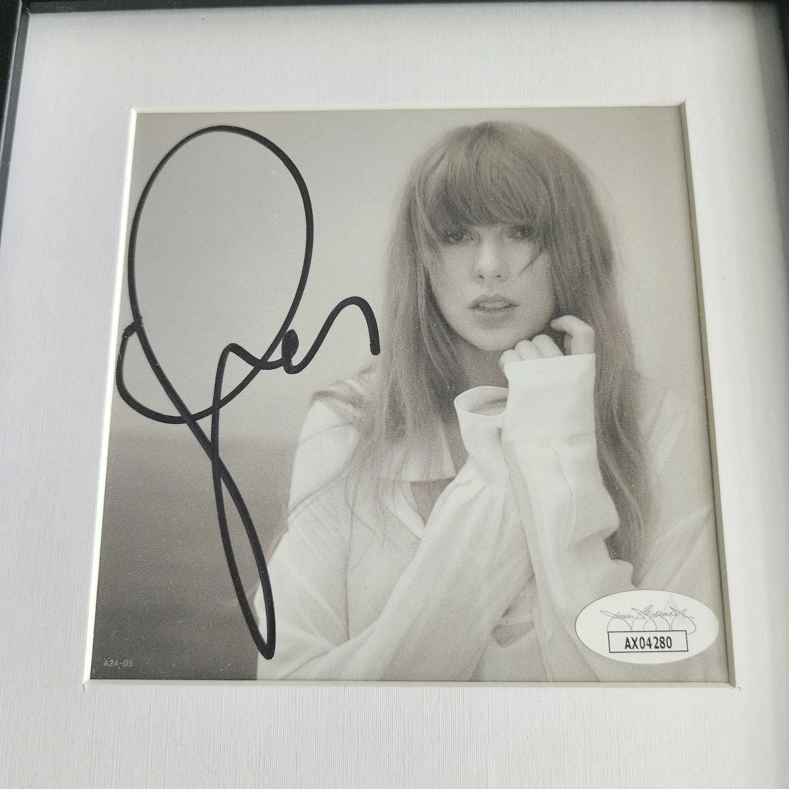 Signed Taylor Swift Framed Display Autograph TTPD Tortured Poets Photo JSA COA, image 2