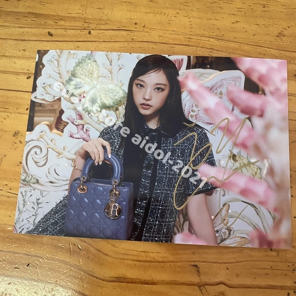 NEWJEANS HAERIN Autographed Signed Photo K-POP Collection 4*6 2025D, изображение 2