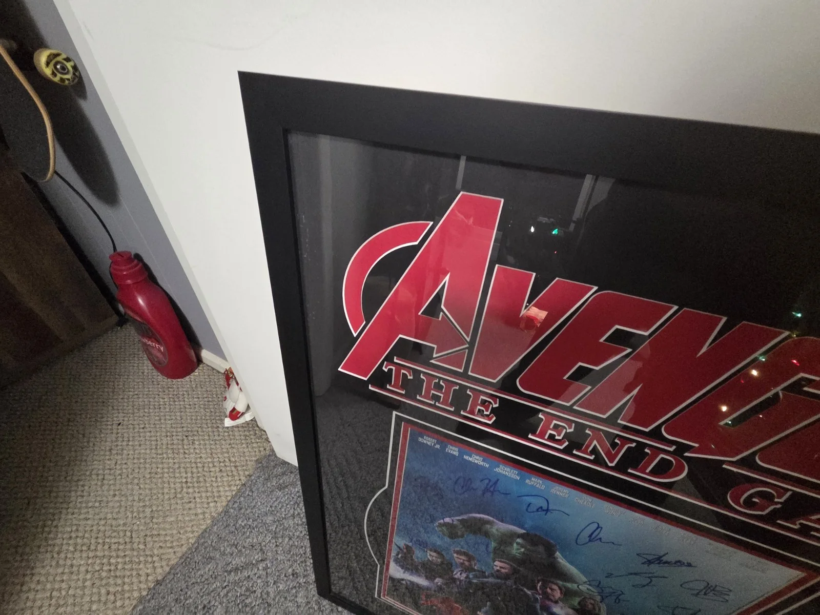 26x38 Avengers Endgame Cast Signed Poster Marvel FRAMED MATTED COA Downey Evans, image 3