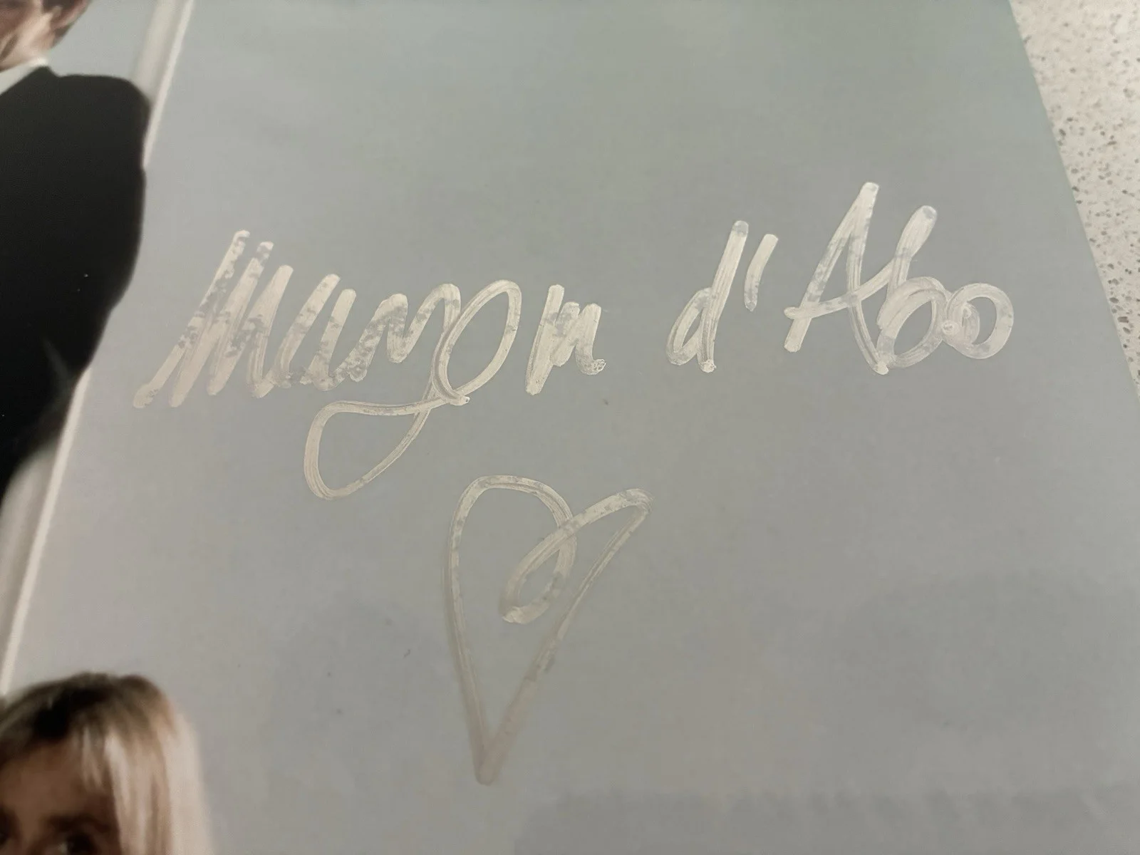 MARYAM D’ABO *SIGNED IN PERSON LIVING DAYLIGHTS BOND GIRL - MEMORABILIA NOV 2004, изображение 2