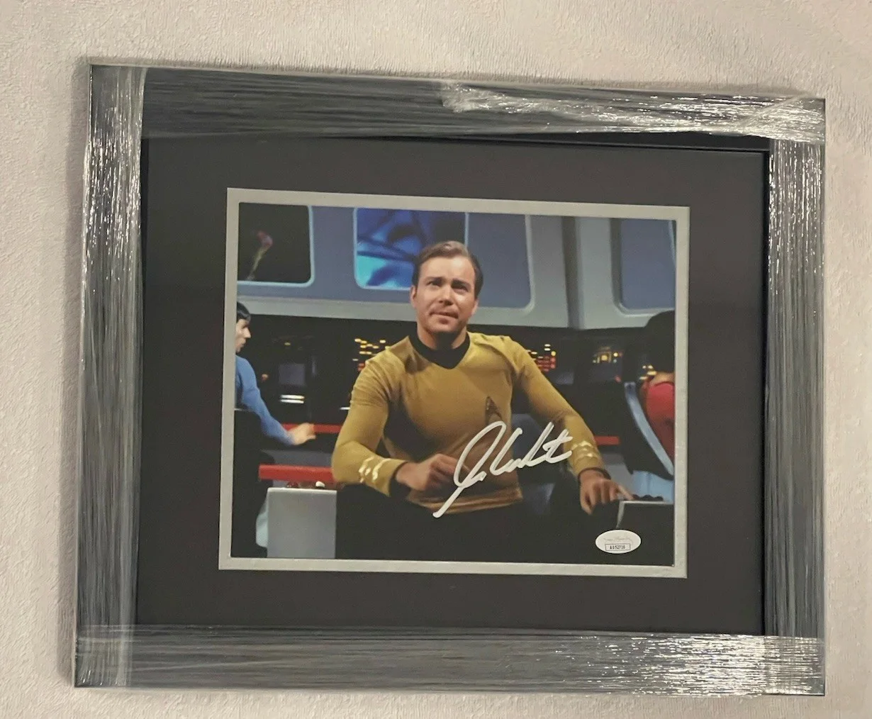 William Shatner — William Shatner Star Trek signed Autographed 8x10 Photo Framed JSA Certified, изображение 2