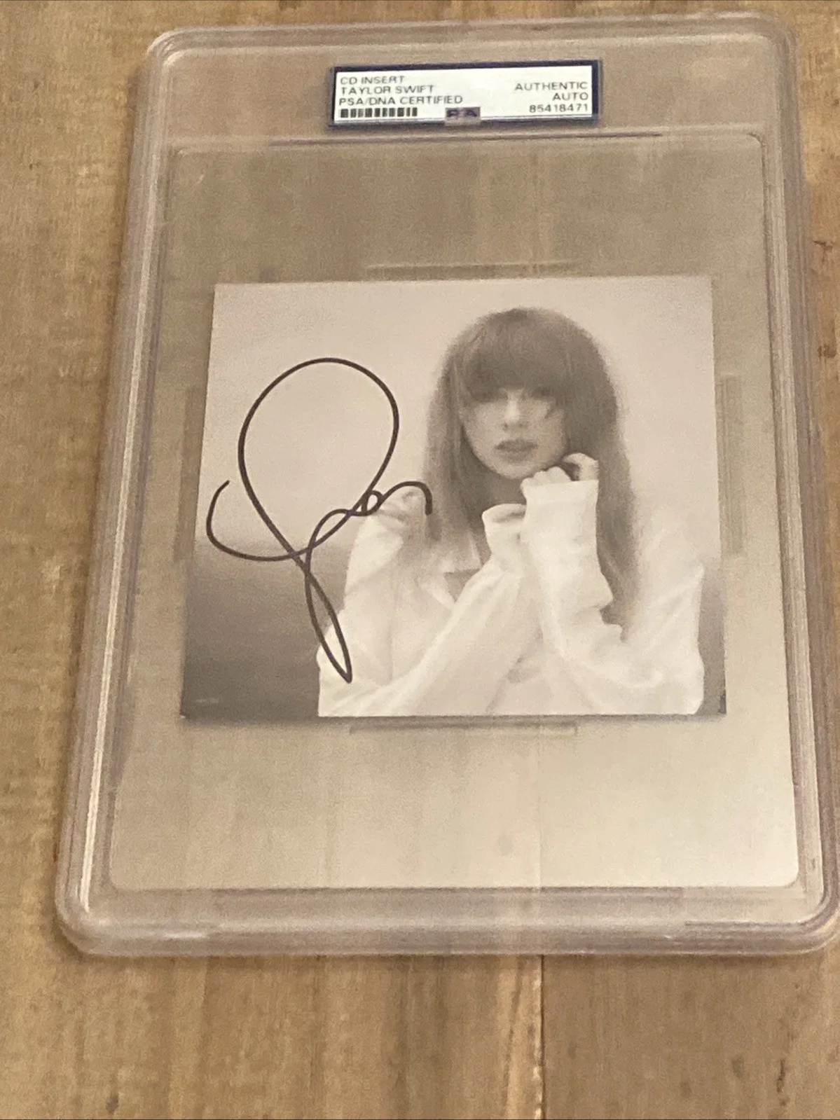 Taylor Swift "The Tortured Poets Department" Autographed CD Insert! PSA Slabbed, изображение 5