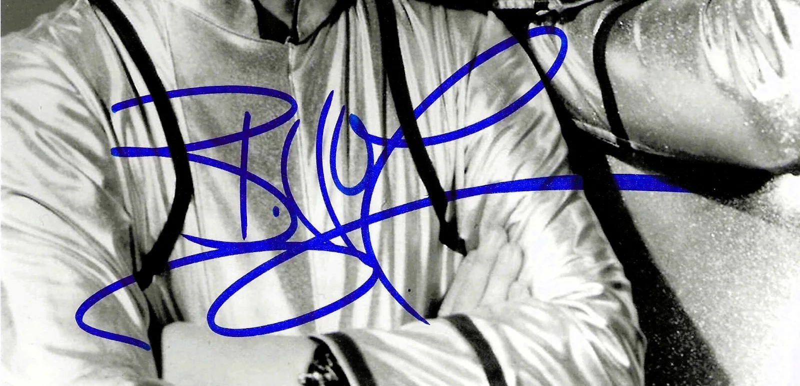 Billy Mumy — Billy Mumy LOST IN SPACE Signed 8x10 ... also Babylon 5 with COA, image 2