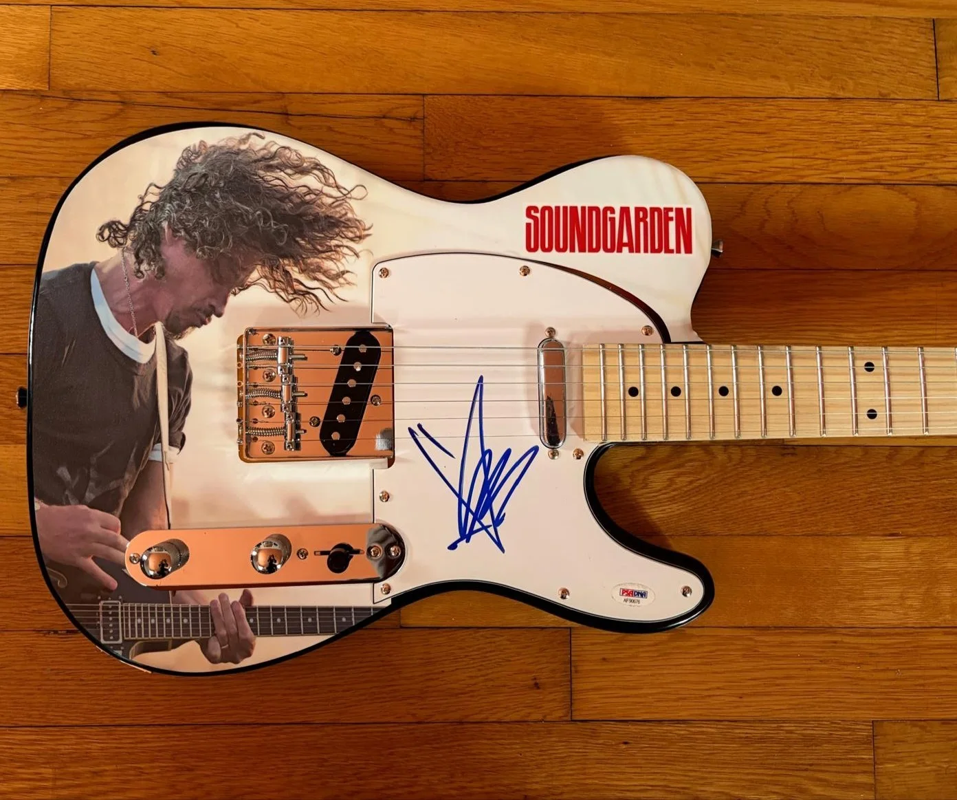 Chris Cornell — CHRIS CORNELL SIGNED AUTOGRAPHED WRAPPED TELECASTER GUITAR SOUND GARDEN PSA A, изображение 5