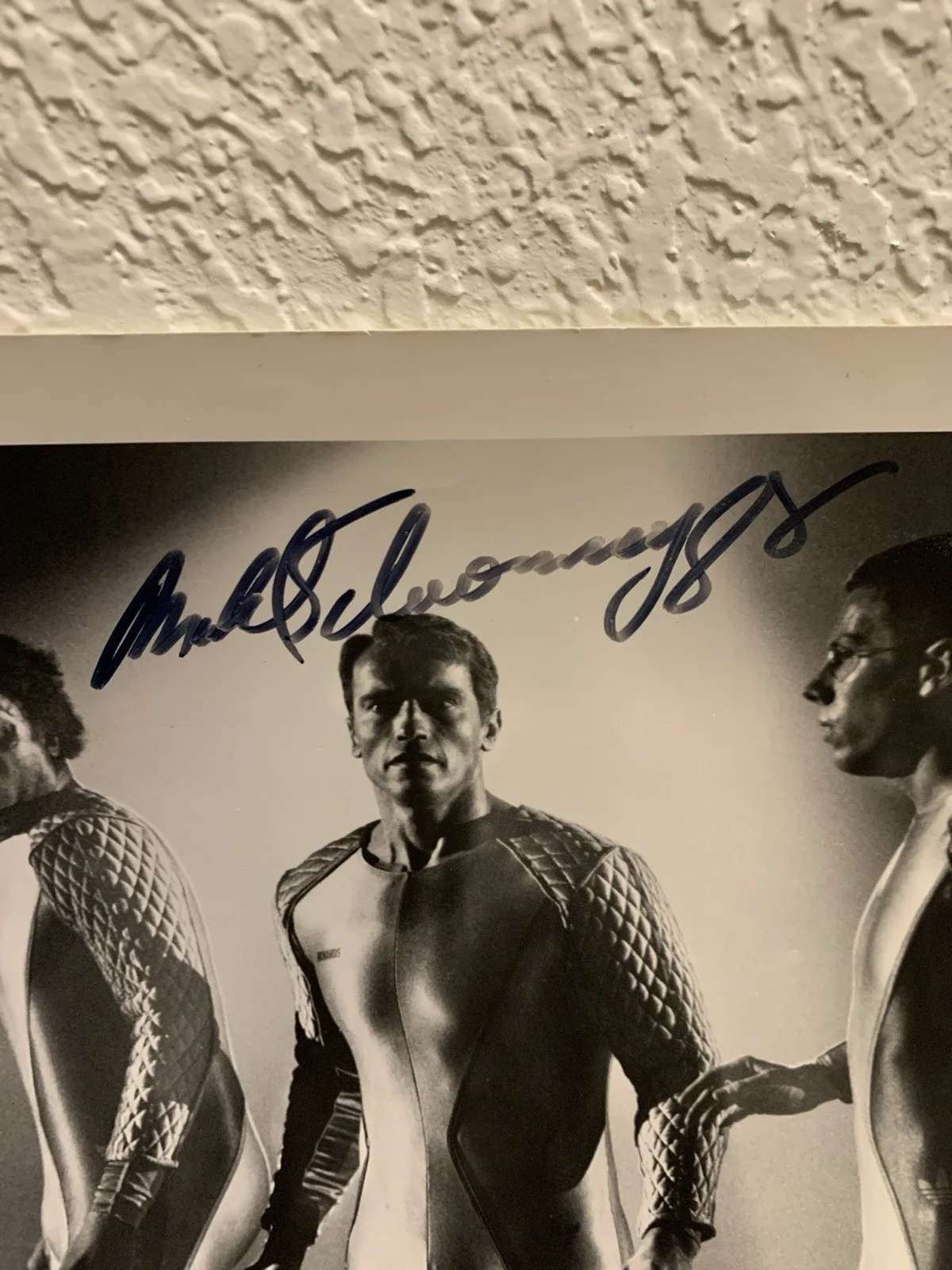 Arnold Schwarzenegger Signed 10x8 Photo The Running Man Autograph COA, изображение 2