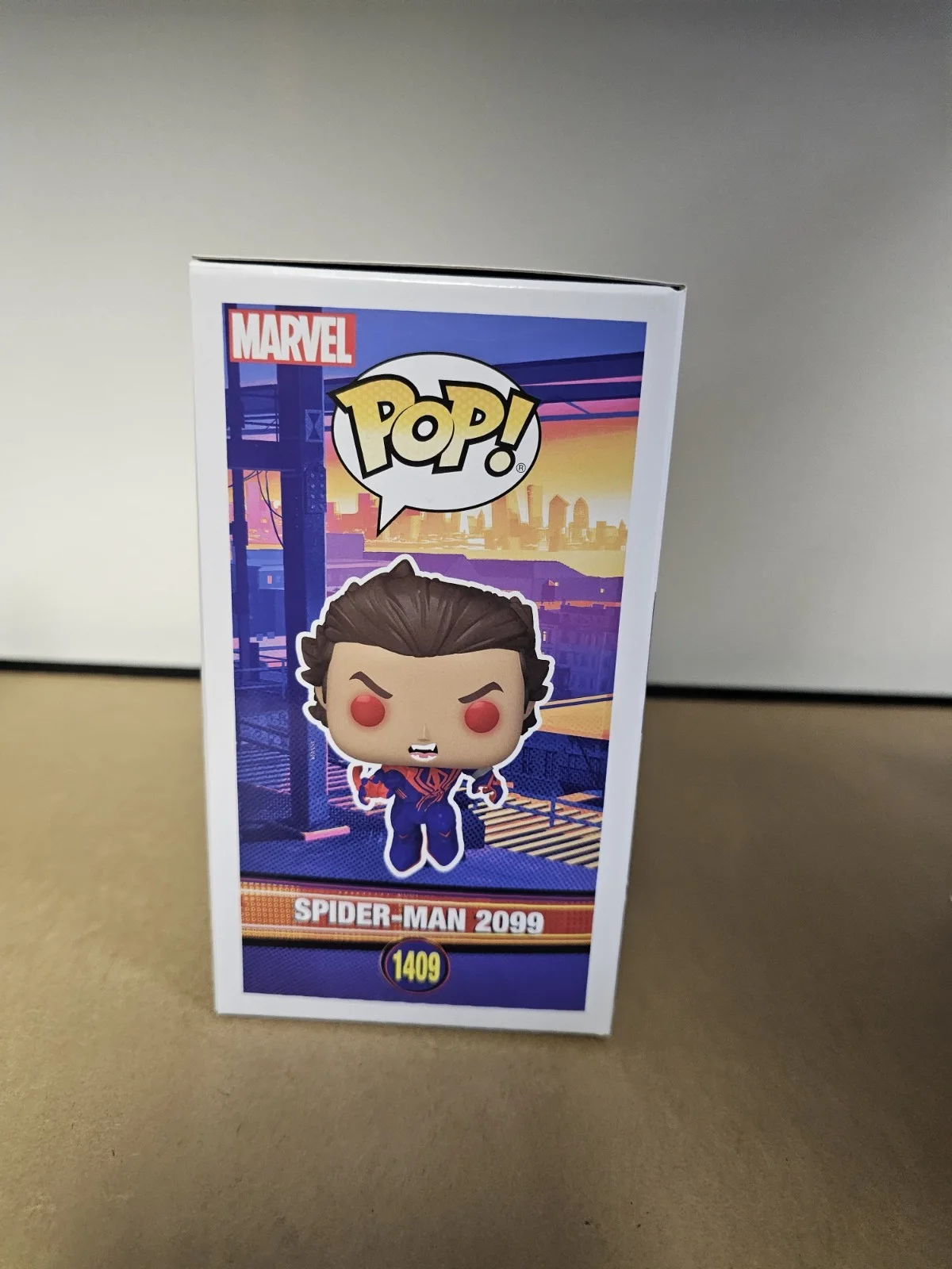 Oscar Isaac — Oscar Isaac Signed Funko Pop Spider-Man 2099 1409 Spider-Verse Autograph, изображение 4