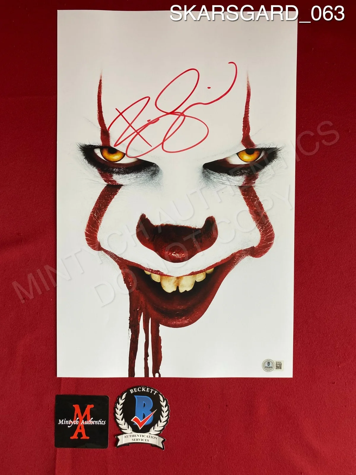 Bill Skarsgard — Bill Skarsgard autographed signed 11x17 photo IT Pennywise Beckett COA horror