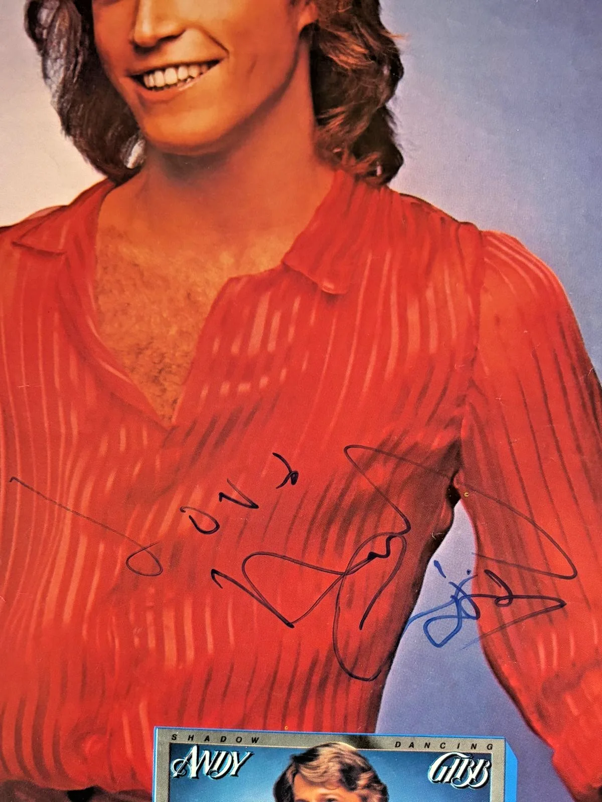 Andy Gibb — ANDY GIBB SIGNED AUTOGRAPHED 11X14 MAGAZINE PAGE BEE GEES BARRY ROBIN PSA COA C, image 2