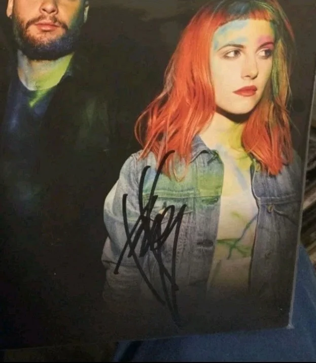 HAYLEY WILLIAMS SIGNED PARAMORE SELF TITLED VINYL ALBUM AUTOGRAPH COA, изображение 2