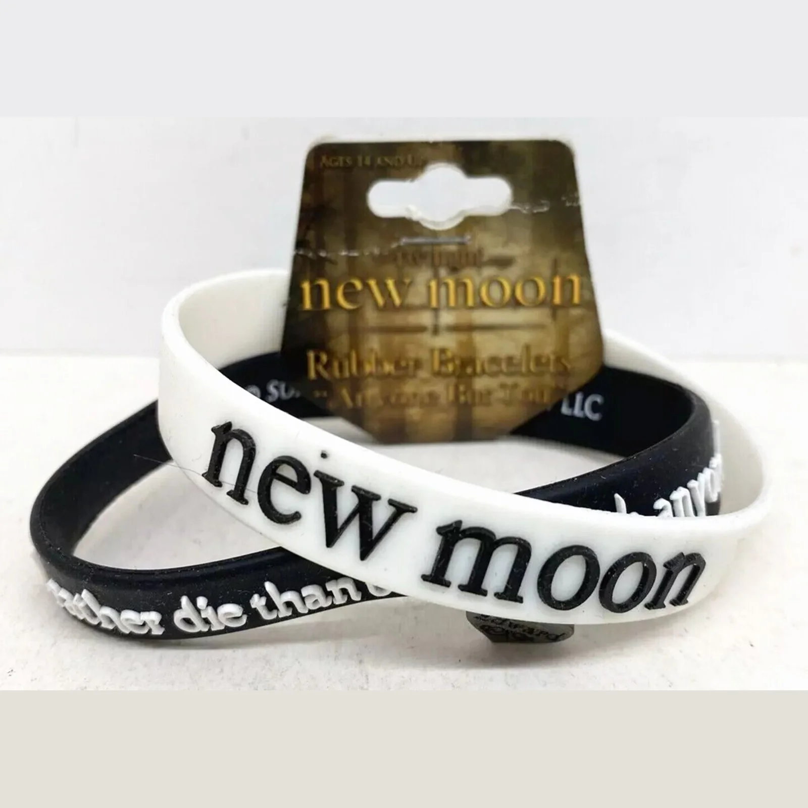 Twilight NECA Bracelet Set New Moon – “I’d Rather Die…” + Edward Charm - Sealed, изображение 4