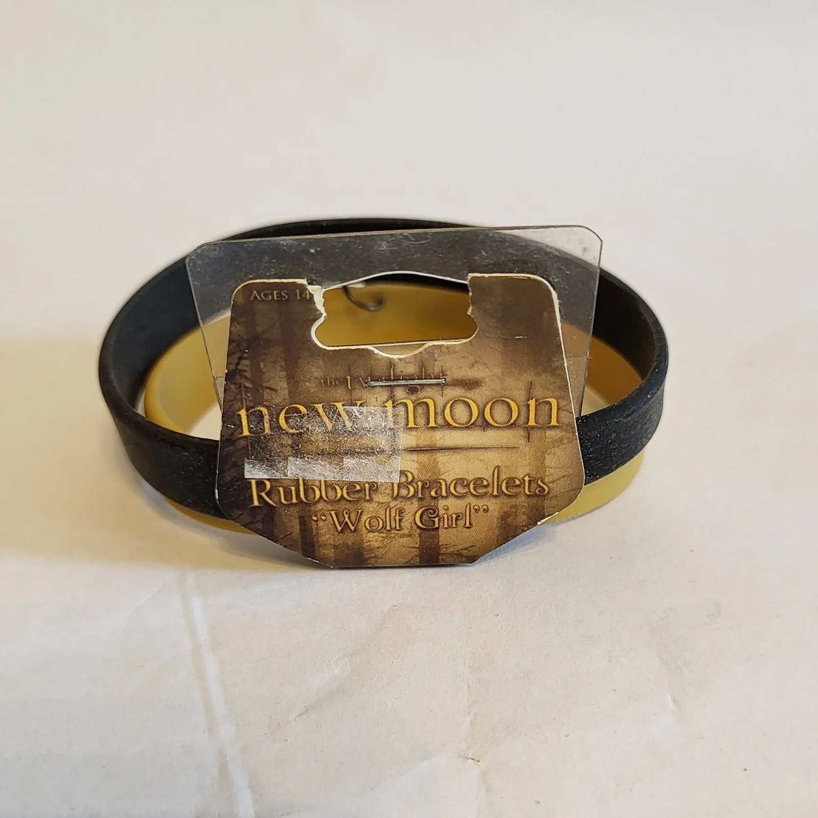 Twilight New Moon NECA “Wolf Girl” Rubber Bracelet 2-Pack – Official, Sealed, изображение 5