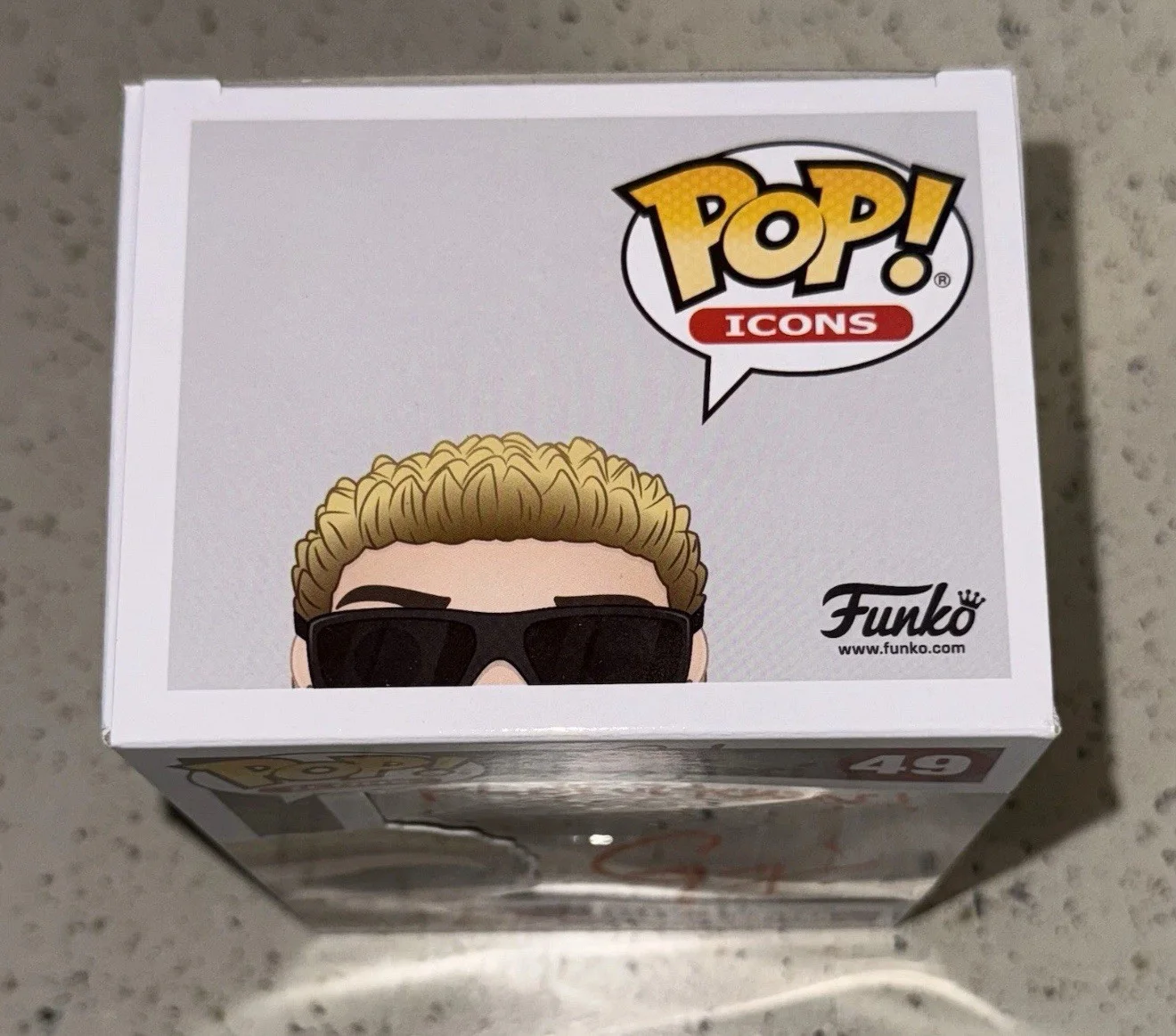 Guy Fieri — GUY FIERI SIGNED JSA FUNKO POP VINYL FLAVORTOWN DINER DRIVE INS DIVES AUTOGRAPH, изображение 5