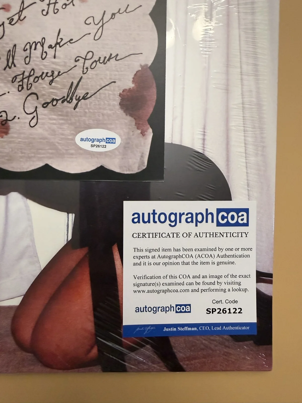 SIGNED Sabrina Carpenter Man’s Best Friend Autograph Alt Vinyl ACOA SP26122, изображение 3