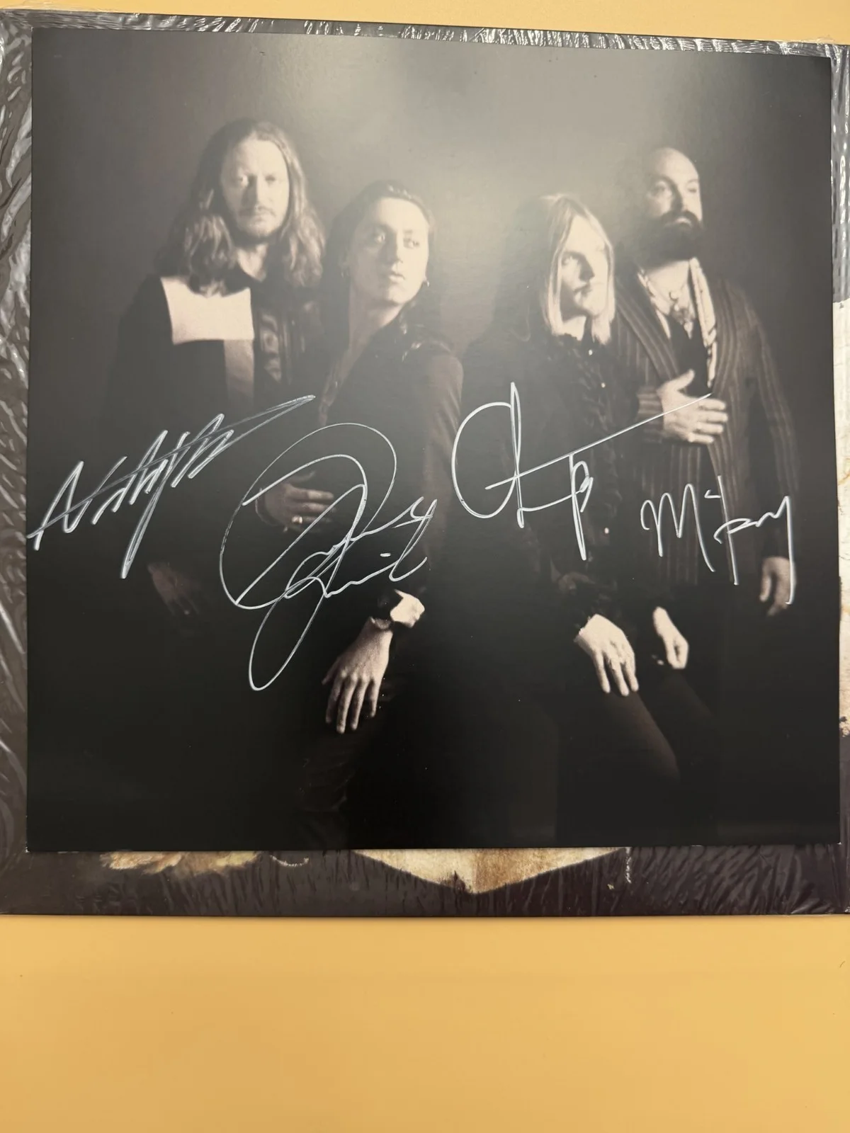SIGNED Mirador Debut Album Autograph All Members Vinyl ACOA SP26130, изображение 2