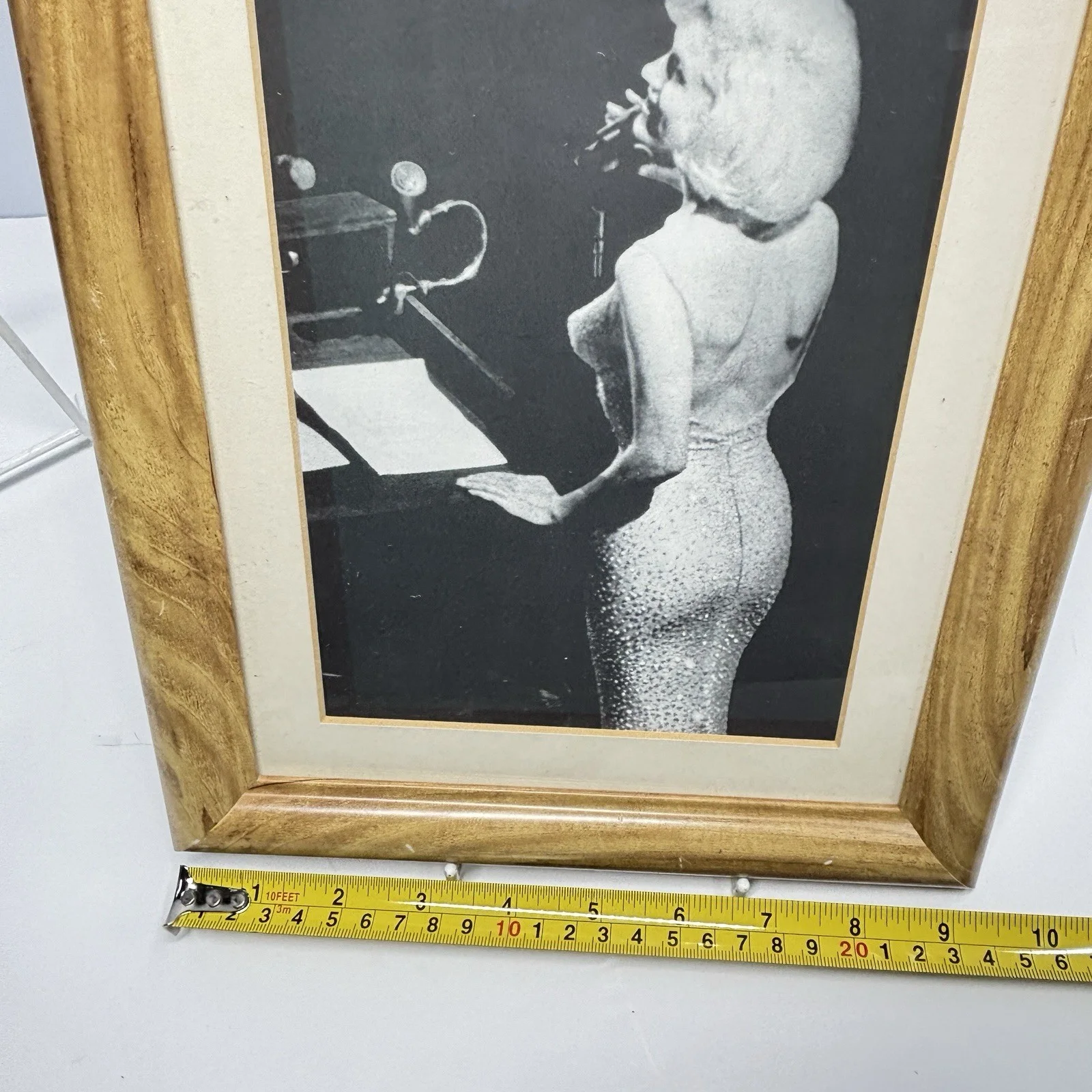 Framed MARILYN MONROE PICTURES x 3 Various Sizes b/w Classic Film Photos, изображение 4