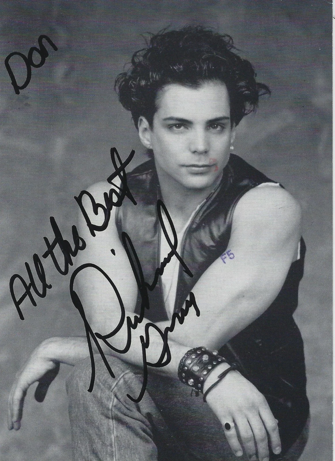 Richard Grieco — Sexy RICHARD GRIECO 5 X 7 Signed Postcard 21 Jump Street
