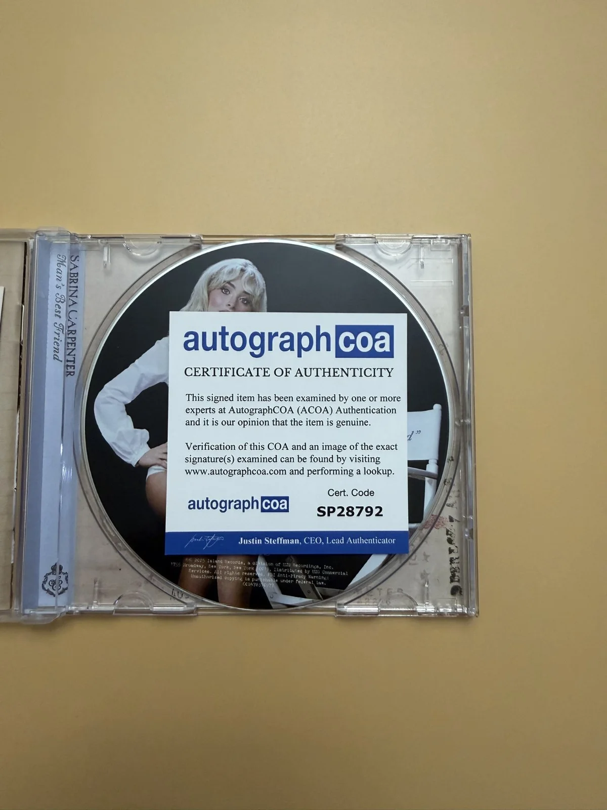 SIGNED Sabrina Carpenter Autograph Man’s Best Friend CD Album ACOA SP28792, image 3