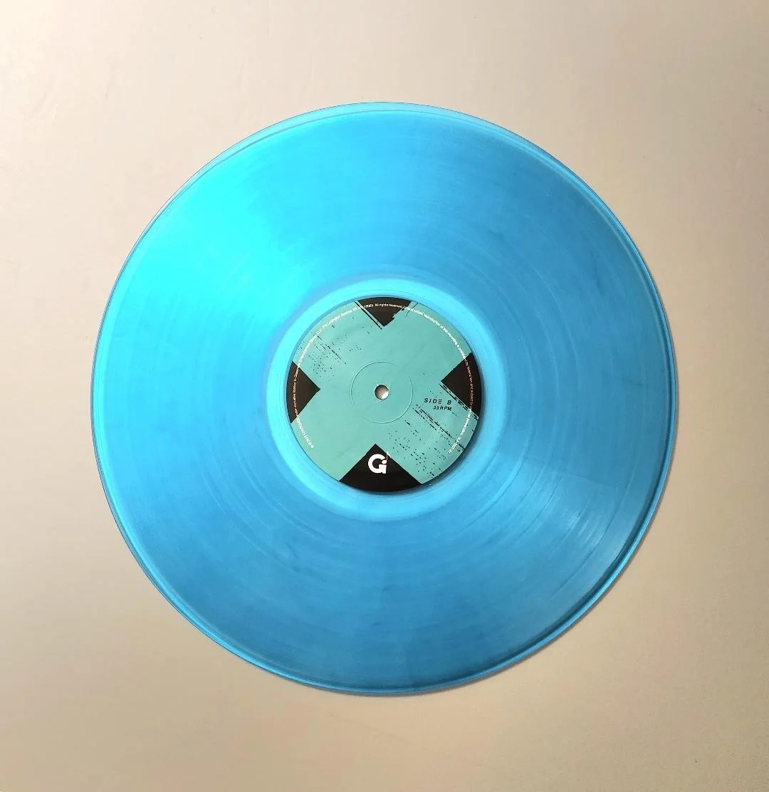 Chvrches Love Is Dead LP Vinyl Record Album Hand Painted Cover Signed Autograph, изображение 3
