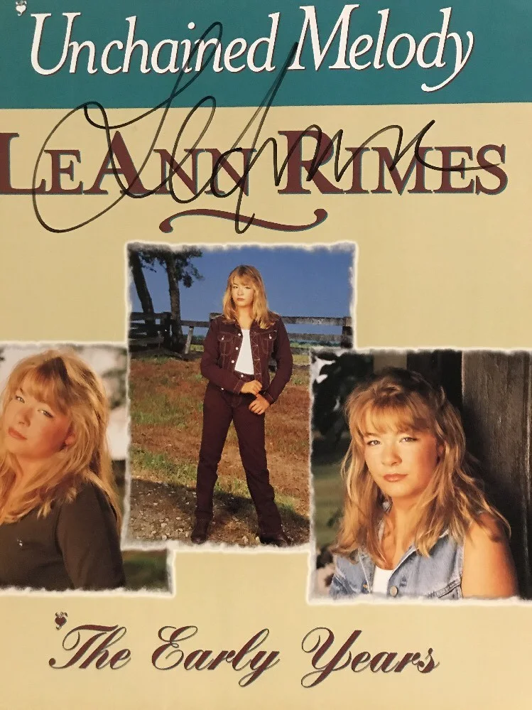 Rare - Leann Rimes Signed Autographed Country Western Singer 12x12 Inches, изображение 3