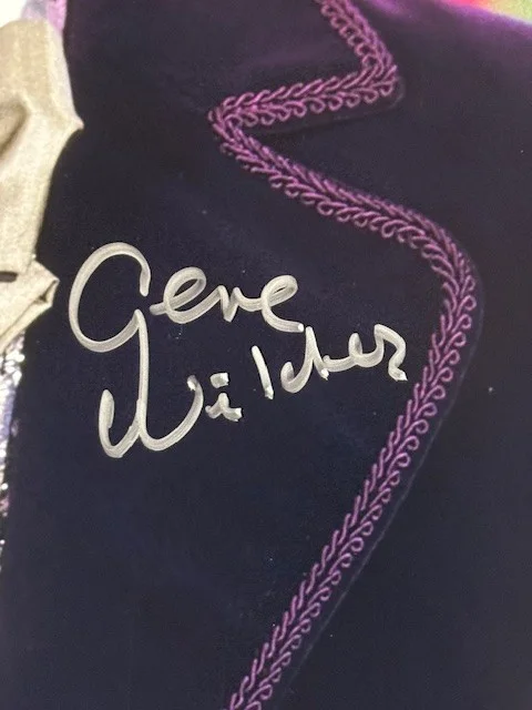 Gene Wilder — Gene Wilder Signed Autographed Willy Wonka 16x20 Photo PSA/DNA Authenticated, изображение 2